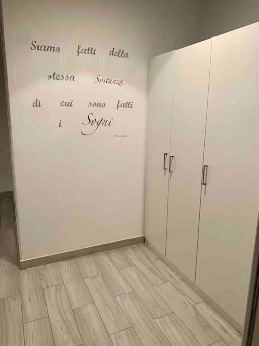 Appartement Romeo E Giulietta à Trapani Extérieur photo